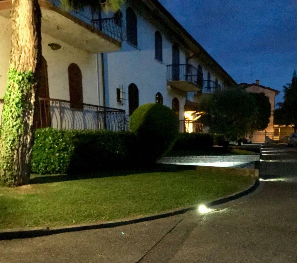 Lake Garda Lovers Peschiera del Garda Exterior foto